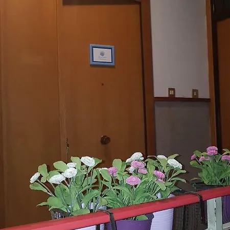 Caronte Bed & Breakfast 3*